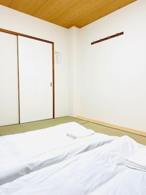 302号室花园町駅と萩ノ茶屋駅徒步各2分和室専用バスルームアクセス抜群 Apartment *