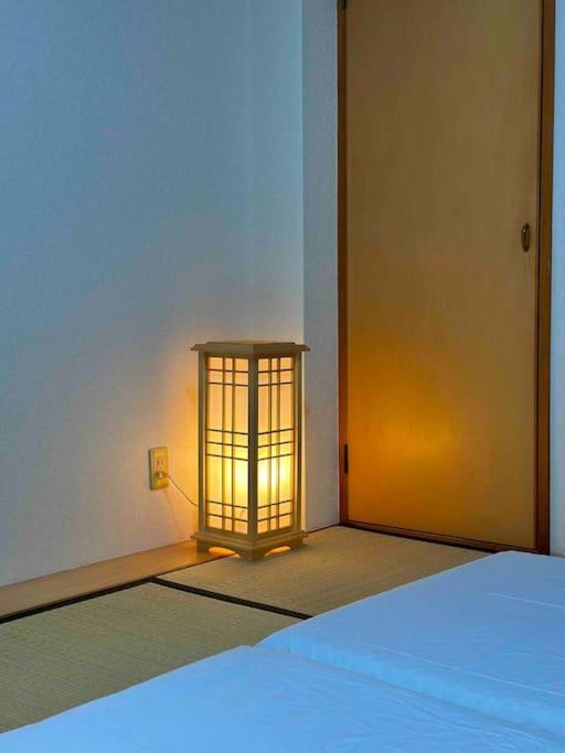 Apartment 302号室花园町駅と萩ノ茶屋駅徒步各2分和室専用バスルームアクセス抜群 *